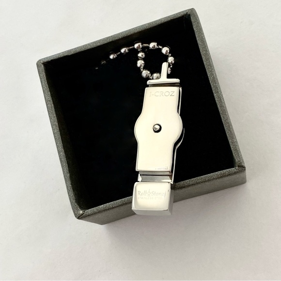 Stainless Steel Cross Pendant Necklace Swarovski Crystals Religious Men & Women - Picture 7 of 11